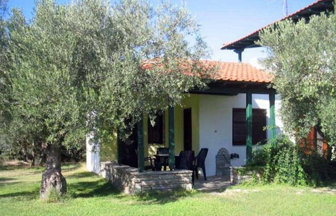 Villa Hrisavgi Nikiti  Exterior photo